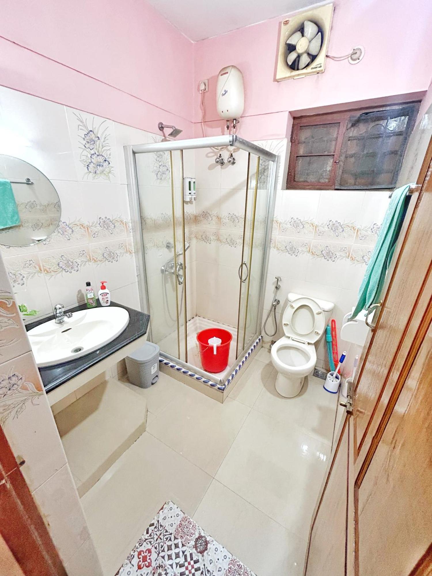 La Casa Trivandrum 4 Bhk Ac Luxury Villa At City Centre, Just 6 Kms To Airport Thiruvananthapuram Exterior photo