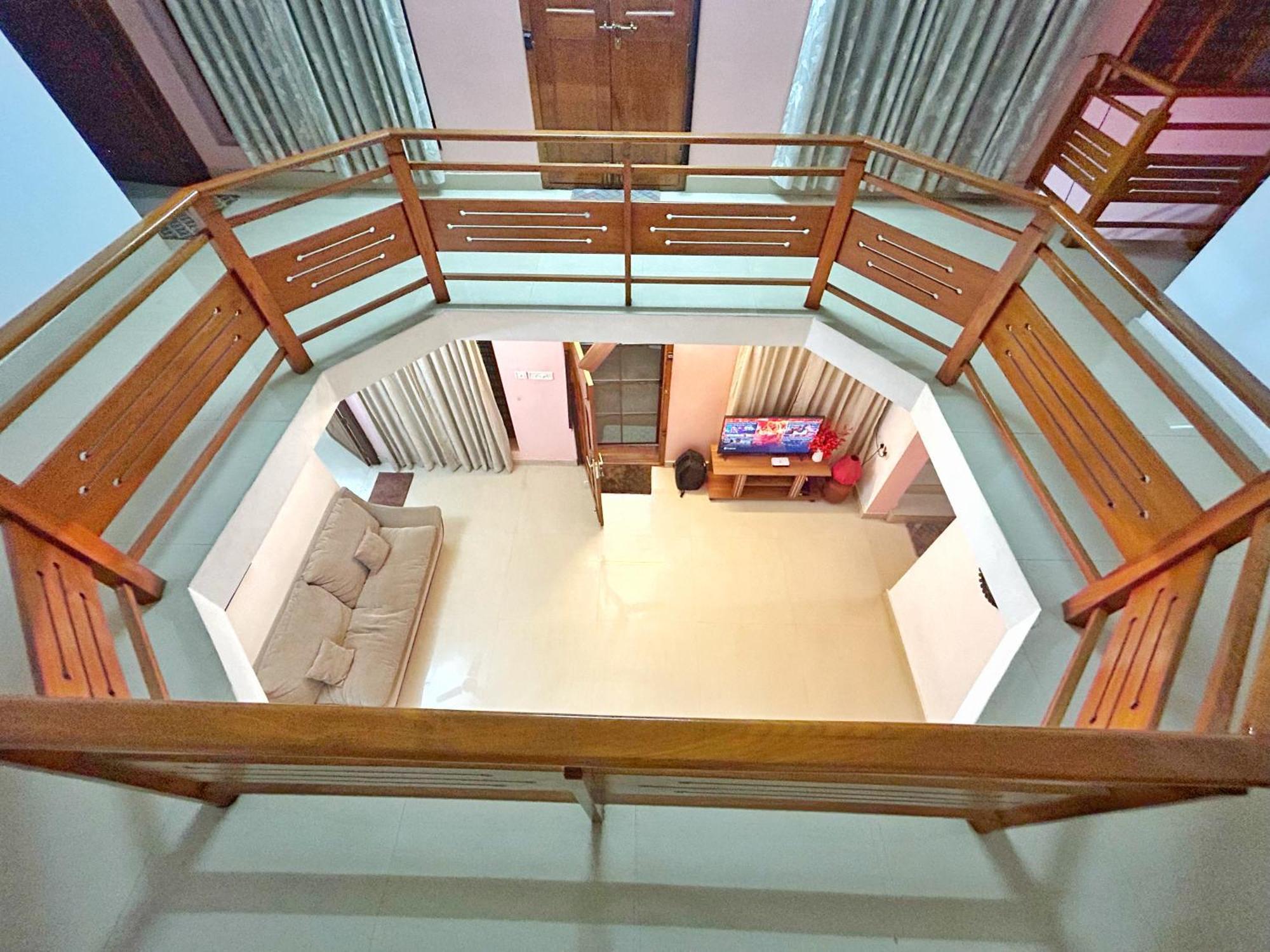 La Casa Trivandrum 4 Bhk Ac Luxury Villa At City Centre, Just 6 Kms To Airport Thiruvananthapuram Exterior photo